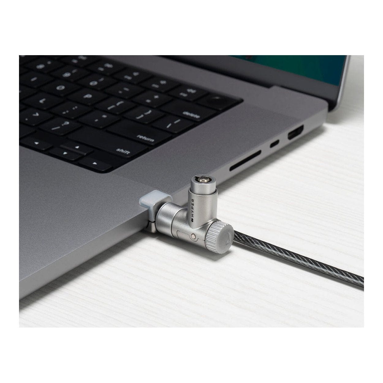 Hyper 2m Keyed Cable Lock for MacBook Pro 14 and 16 HS5910GL - Image 3