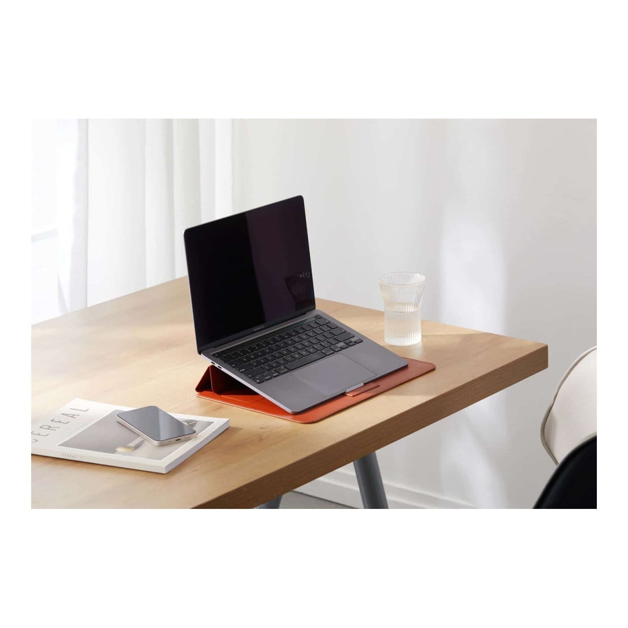 Hyper HyperShield Stand & Go Sleeve for 15-16-inch MacBook Pro and Air - Tan HS595-16T - Image 4