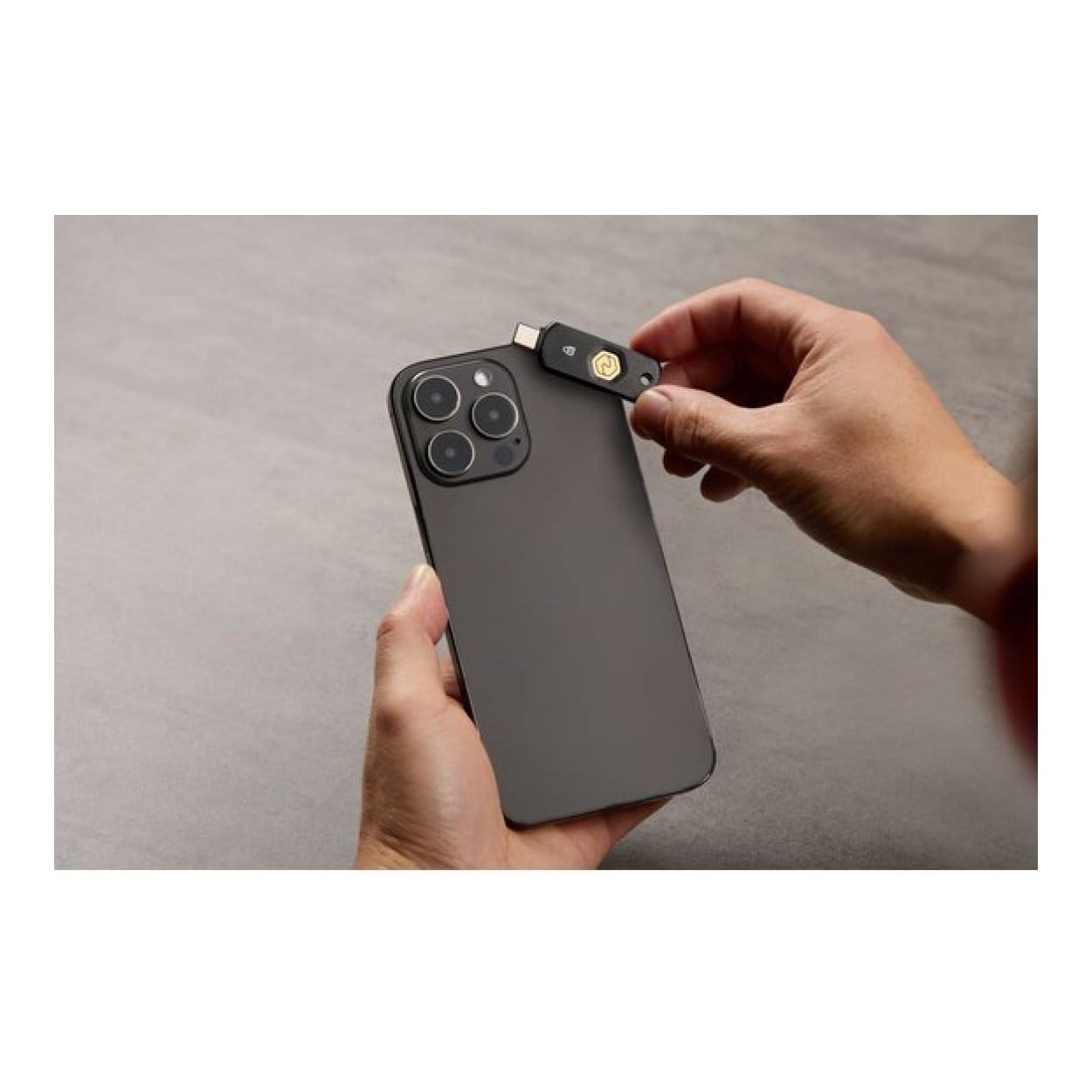 Kensington VeriMark NFC+ USB-C Security Key K64739WW - Image 6